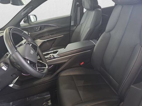 Certified 2024 Cadillac Lyriq Luxury w/ LPO, Floor Liner Package AWD/4WD image 15