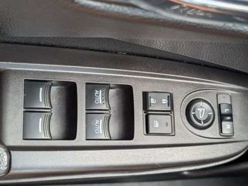 Used 2018 Acura RDX w/ Technology Package image 38