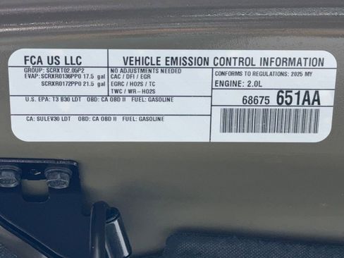 Used 2025 Jeep Wrangler Unlimited Rubicon image 63