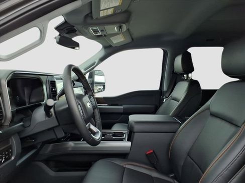 New 2026 Ford F250 Lariat w/ Black Appearance Package image 6