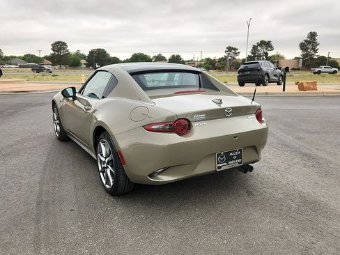 Used 2023 MAZDA MX-5 Miata Grand Touring w/ Weather Package RWD image 5