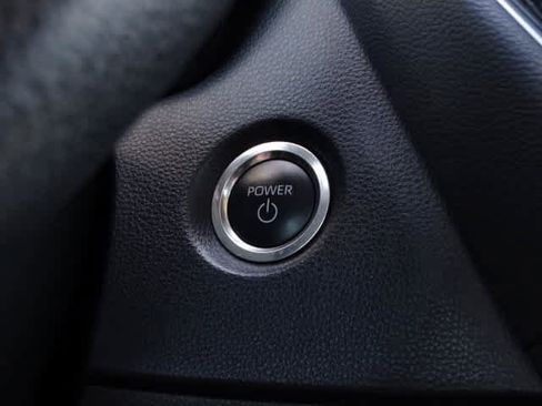 Used 2025 Toyota Corolla LE w/ LE Premium Package image 31