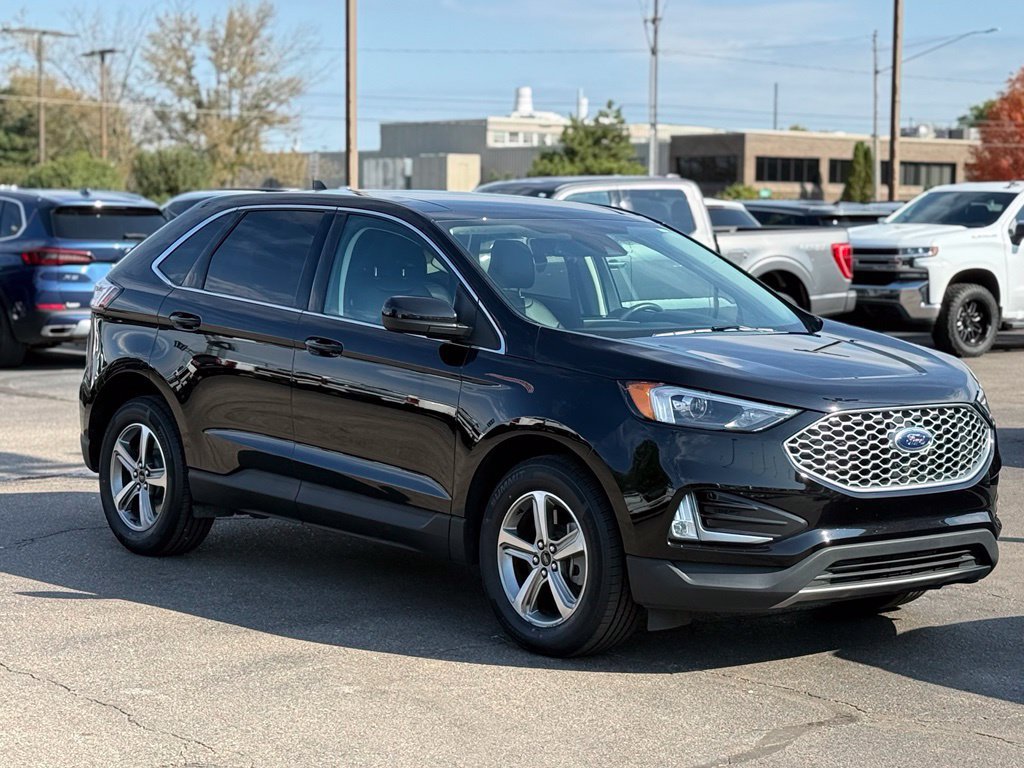 Used 2024 Ford Edge SEL w/ Convenience Package AWD/4WD image 30