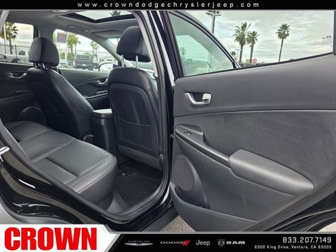 Used 2021 Hyundai Kona Limited w/ Cargo Package image 16