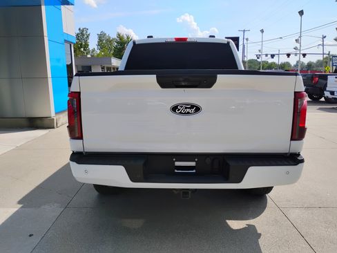Used 2024 Ford F150 XLT w/ XLT Black Appearance Package AWD/4WD image 9