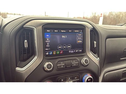 Used 2021 GMC Sierra 2500 Denali w/ Denali Ultimate Package image 14