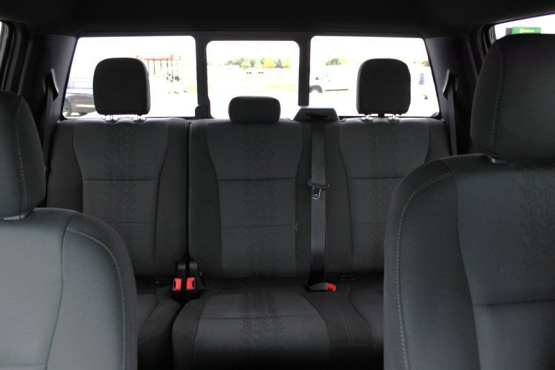 Used 2018 Ford F150 XLT w/ Equipment Group 302A Luxury AWD/4WD image 15