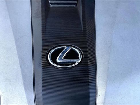 Used 2019 Lexus ES 350 Ultra Luxury w/ Accessory Package image 32