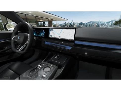 New 2027 BMW 550e xDrive AWD/4WD image 14
