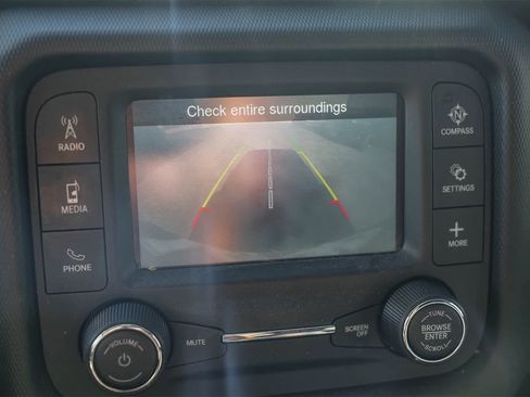 Used 2018 Jeep Wrangler Unlimited Sport S image 19