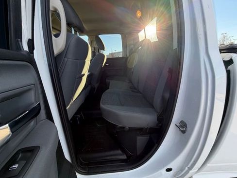 Used 2018 RAM 1500 Big Horn image 23