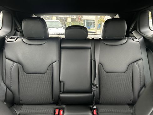 New 2026 Jeep Compass Latitude image 15