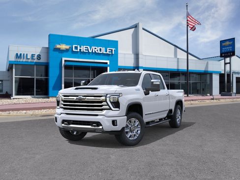 New 2026 Chevrolet Silverado 2500 High Country w/ High Country Premium Package AWD/4WD image 8