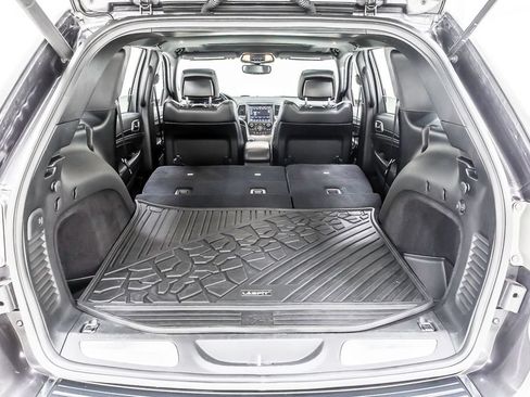 Used 2018 Jeep Grand Cherokee Limited RWD image 37
