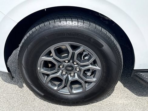 Used 2025 Ford Expedition Max Active RWD image 12