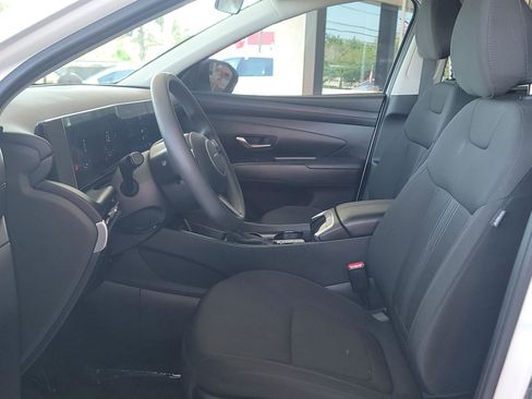 Used 2025 Hyundai Tucson SEL FWD image 9