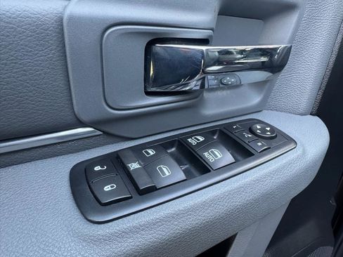 Used 2017 RAM 1500 Lone Star image 42