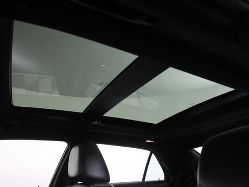 Used 2023 Chrysler 300 S image 20