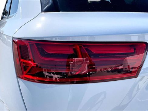Used 2018 Audi Q7 3.0T Prestige AWD/4WD image 29