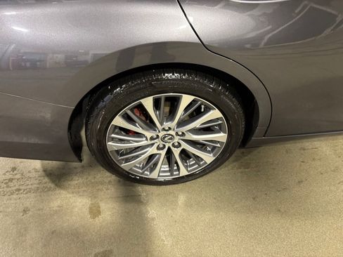 Used 2019 Lexus ES 350 w/ Premium Package image 32