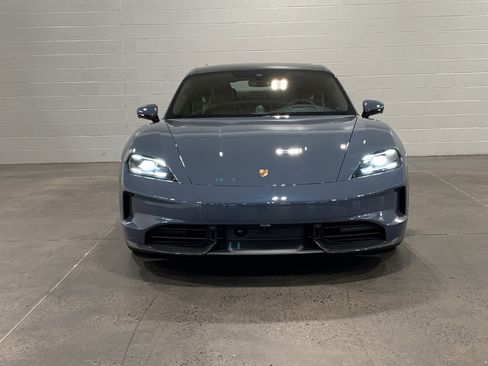 New 2026 Porsche Taycan GTS AWD/4WD image 10