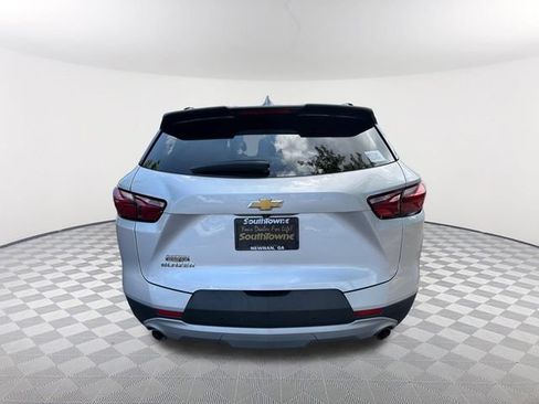 Used 2020 Chevrolet Blazer LT FWD image 4