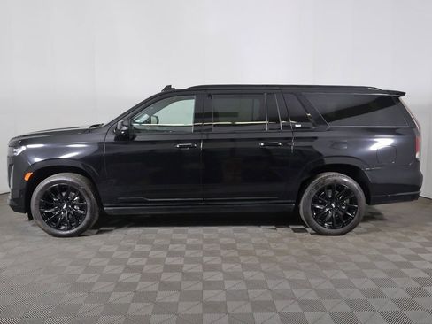 Used 2023 Cadillac Escalade ESV Sport Platinum w/ LPO, ONYX Package image 27