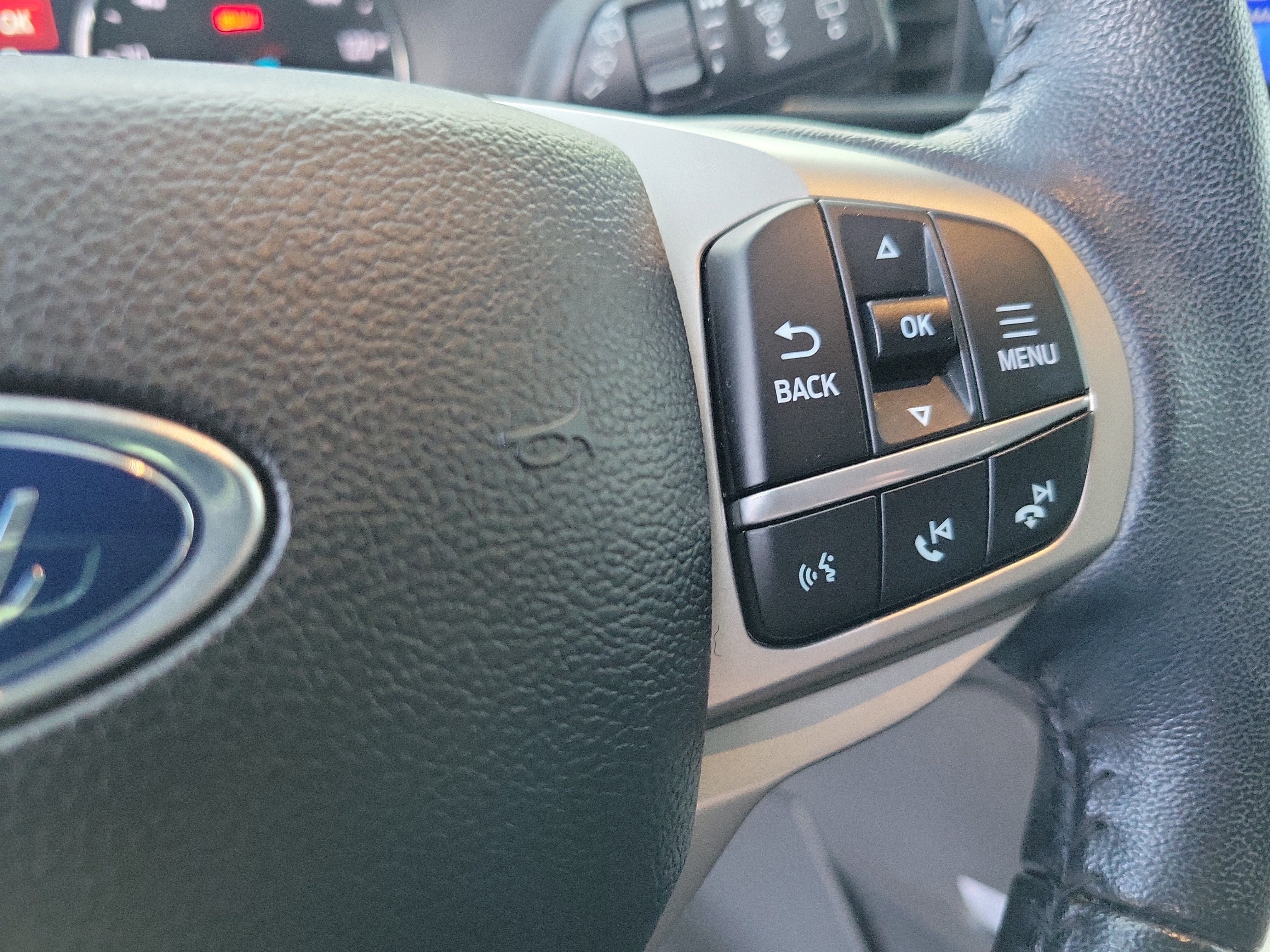 Used 2022 Ford Explorer Limited RWD image 27
