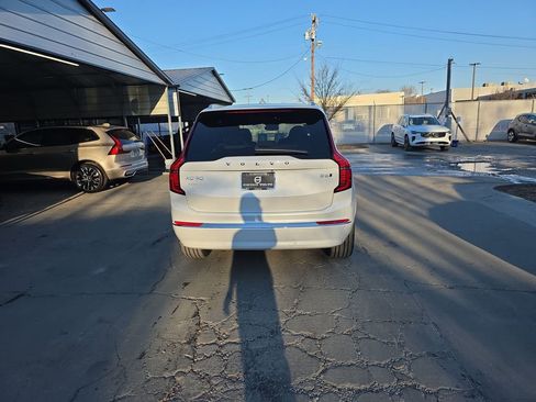 New 2026 Volvo XC90 B6 Plus image 14