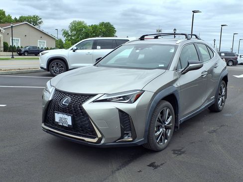 Used 2021 Lexus UX 250h F Sport w/ F Sport Premium Package AWD/4WD image 36