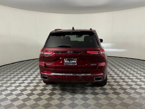Certified 2023 Jeep Grand Cherokee Overland w/ Luxury Tech Group IV AWD/4WD image 6