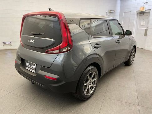 Used 2022 Kia Soul LX FWD image 7