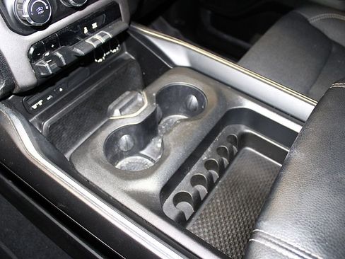 Used 2019 RAM 1500 Big Horn image 21