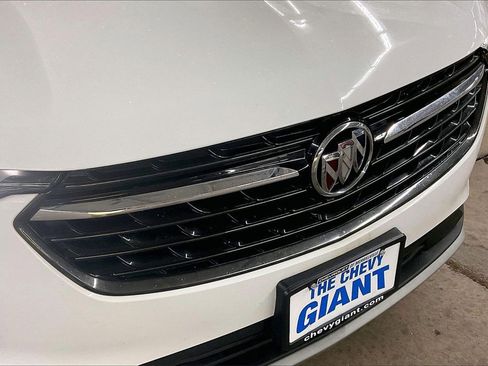 Used 2022 Buick Envision Preferred image 31