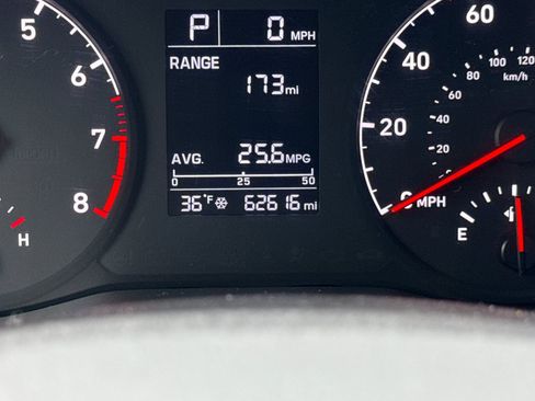 Used 2022 Hyundai Accent SE image 26