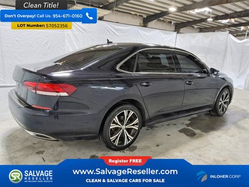 Used 2022 Volkswagen Passat 2.0T SE FWD image 4