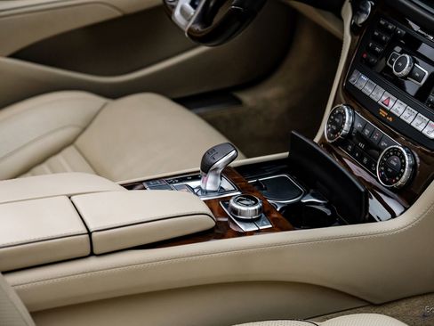 Used 2014 Mercedes-Benz SL 550 image 63