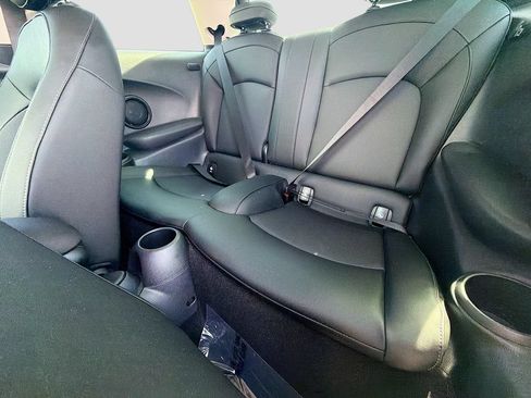 Used 2024 MINI Cooper 2-Door Hardtop w/ Storage Package FWD image 19