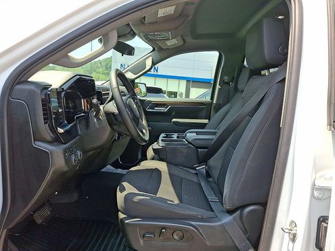 Certified 2023 Chevrolet Silverado 1500 LT AWD/4WD image 3