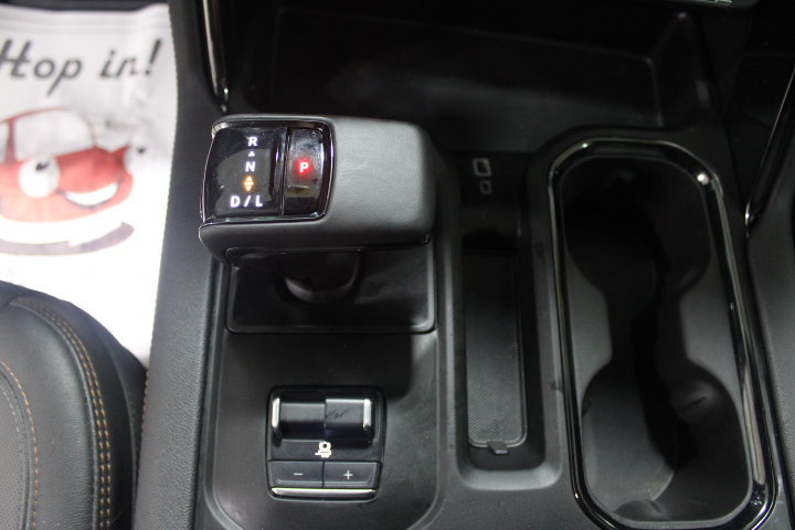 Used 2023 GMC Sierra 1500 AT4 w/ AT4 Preferred Package AWD/4WD image 37