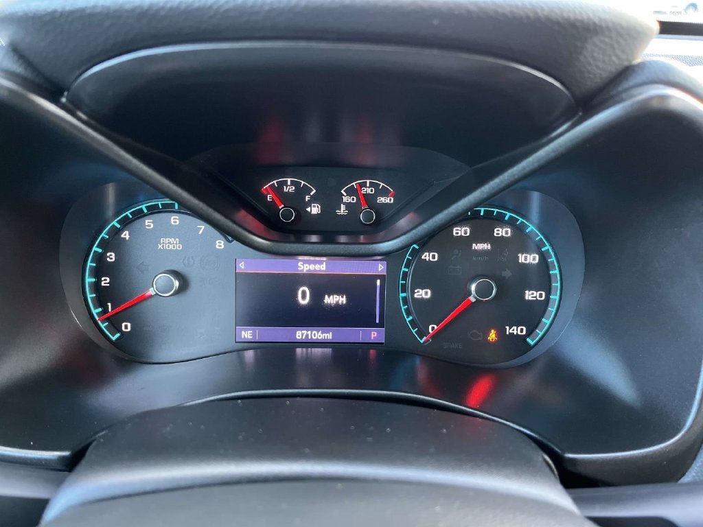 Used 2022 Chevrolet Colorado Z71 AWD/4WD image 32