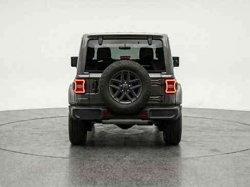 Used 2025 Jeep Wrangler Unlimited Sport AWD/4WD image 7