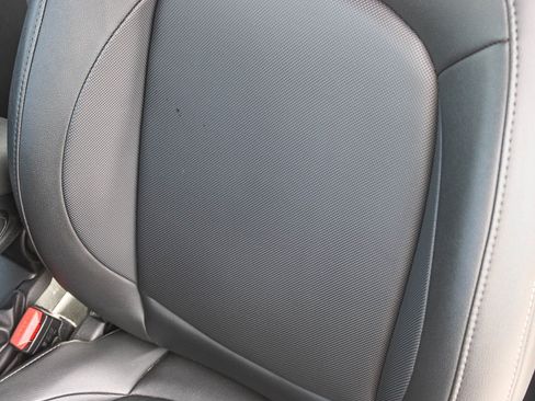 Used 2019 MINI Cooper 2-Door Hardtop image 23