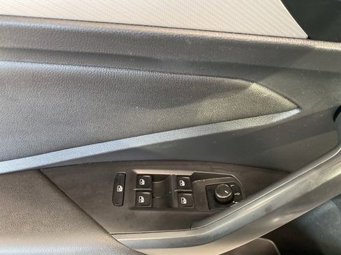 Used 2020 Volkswagen Jetta S image 25