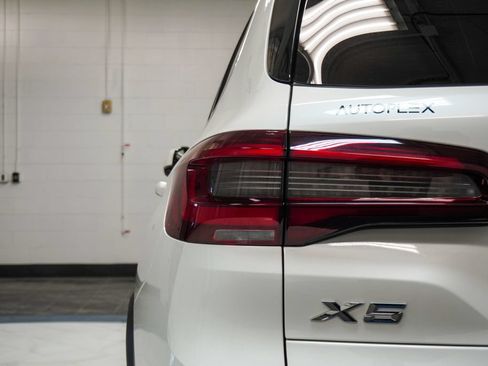 Used 2023 BMW X5 sDrive40i RWD image 38
