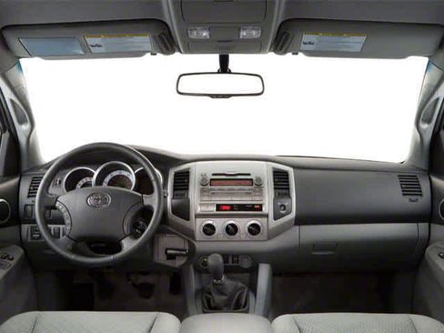 Used 2010 Toyota Tacoma 2WD Access Cab image 4
