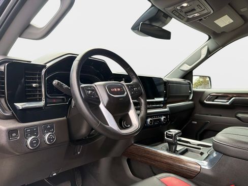 Used 2024 GMC Sierra 1500 Elevation w/ Preferred Package AWD/4WD image 35