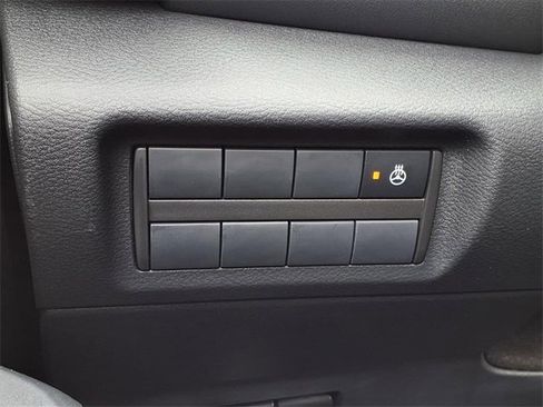 Used 2024 Nissan Kicks SR w/ SR Premium Package image 14