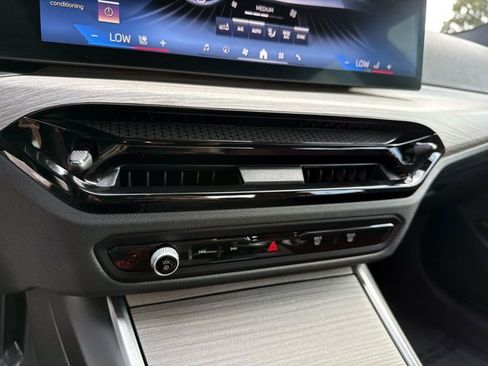 Used 2026 BMW 330i Sedan RWD image 26
