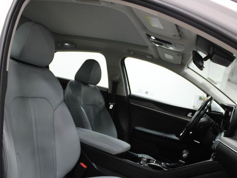 Used 2023 Kia K5 EX image 20